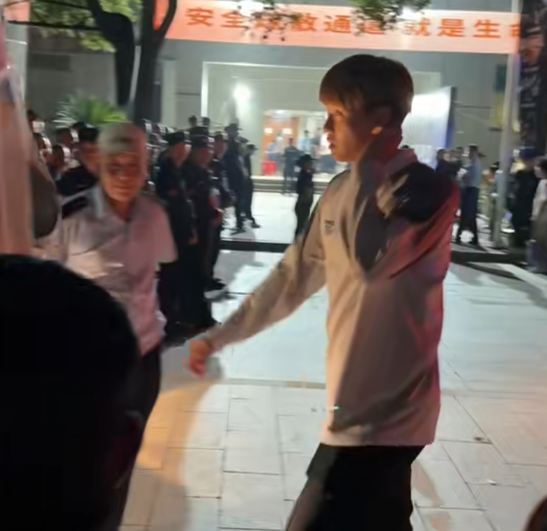 了解1xBET